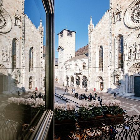 Апартаменти La Finestra Sul Duomo - The House Of Travelers Комо Екстер'єр фото
