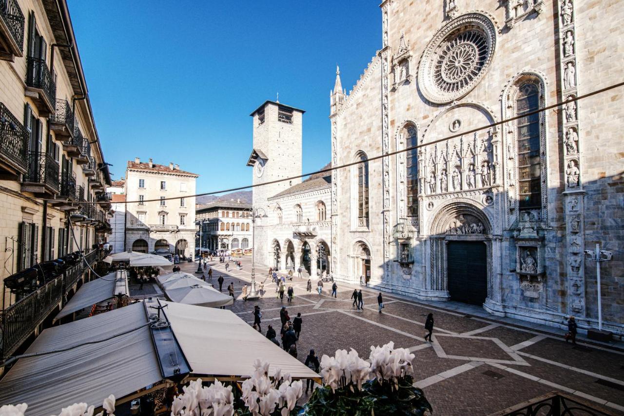 Апартаменти La Finestra Sul Duomo - The House Of Travelers Комо Екстер'єр фото