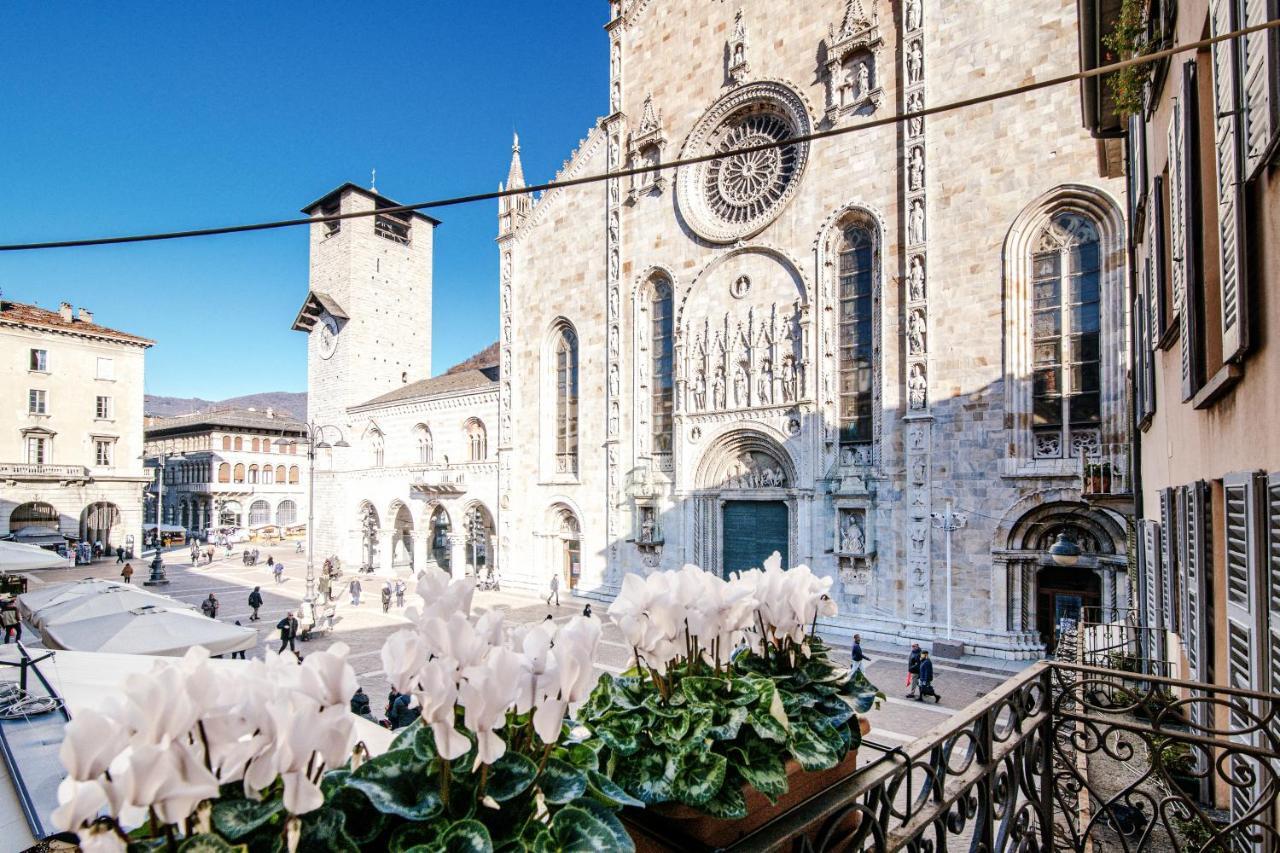 Апартаменти La Finestra Sul Duomo - The House Of Travelers Комо Екстер'єр фото